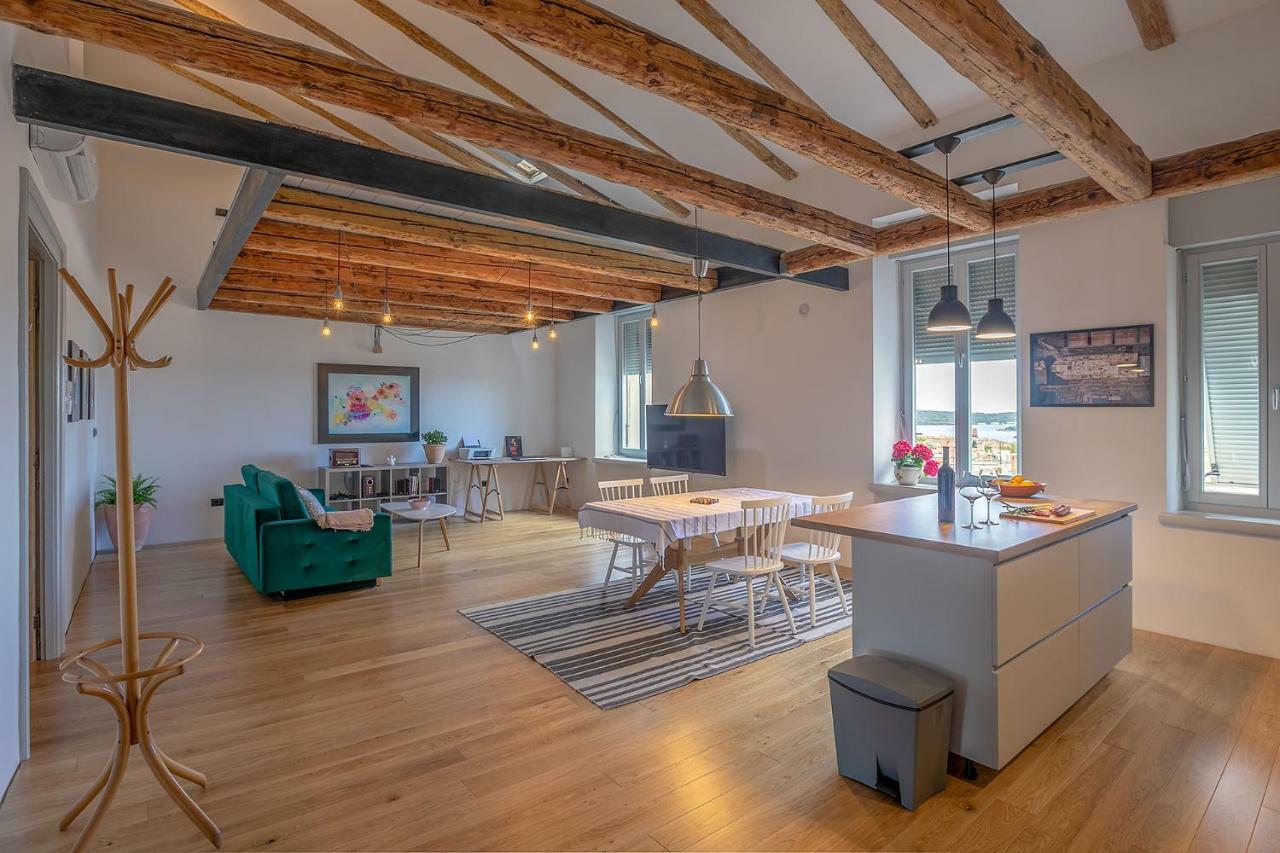 Apartman Bjork Pula Exteriör bild