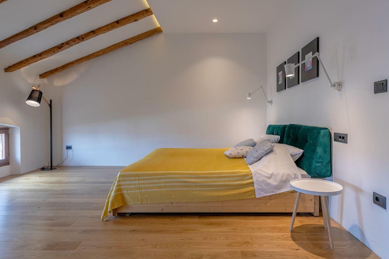 Apartman Bjork Pula Exteriör bild